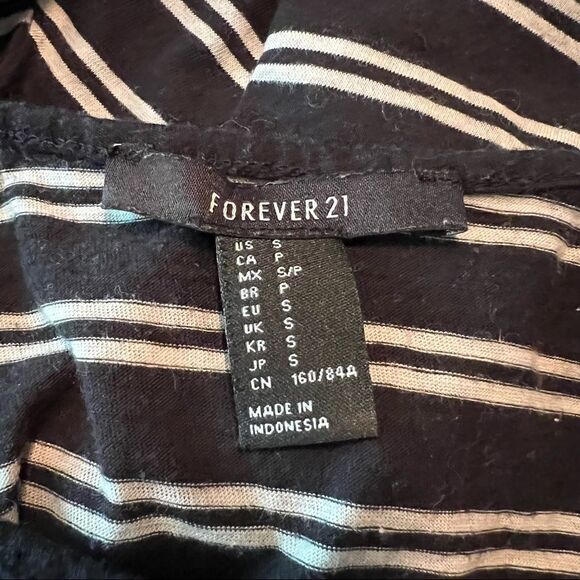 3 for $30! Forever‎ 21  striped halter tank - Picture 3 of 6